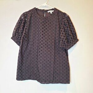 Elizabeth and James Top Blouse Black Eyelet Lace Shirt Womens Small Puff Sleeve